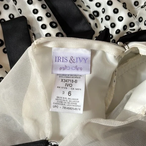 Iris and Ivy Party dress - Picture 3 of 3